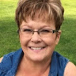 Meet your Posher, Roxann